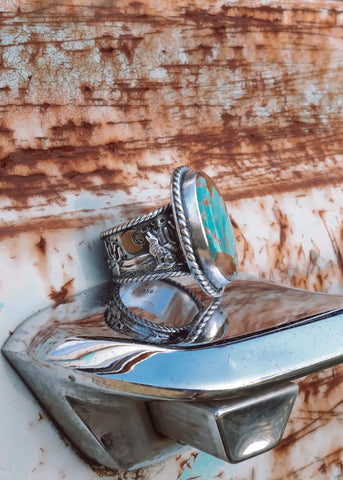 Desert Day & Night Storyteller Ring Size 8 - Royston Turquoise
