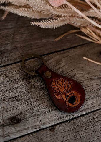 american_darling_tooled_leather_handpainted_keyring_bag_tag_keychain_western_mack_and_co_designs_australia