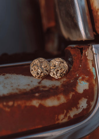 dd_desert_drifter_bucking_bronc_stud_studs_earrings_earring_18K_gold_925_western_jewellery_jewelry_sterling_silver_silversmith_mack_and_co_designs_australia_handcrafted_in_australian_made