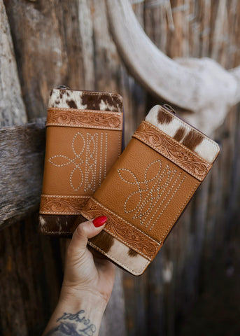 the_boot_stitch_wallet_in_tan_western_vintage_rodeo_cowgirls_cowboys_fashion_tooled_leather_cowhide_purse_mack_and_co_designs_australia