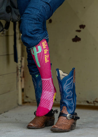 lucky_chuck_western_performance_socks_vintage_cowboys_cowgirls_rodeos_take_the_risk_hot_pink_cactus_hemp_compression_america_usa_mack_and_co_designs_australia