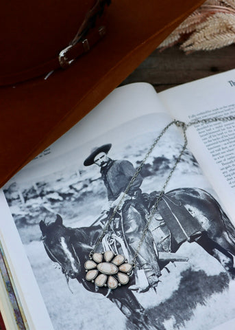 harlow_natural_stone_white_cluster_floral_concho_western_necklace_mack_and_co_designs_australia