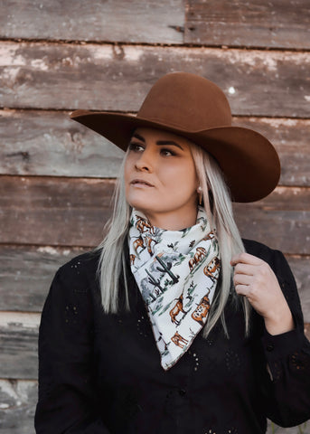 rodeo_western_fashion_silk_satin_turquoise_handmade_handcrafted_concho_scarfslide_slide_wildrag_wild_rag_neck_scarf_tie_necktie_floral_scarves_bucking_bronco_campdraft_barrel_racing_racer_linen_cutting_gingham_linen_ranch_life_cotton_western_toile_paisley_cowgirl_mack_and_co_designs_australia