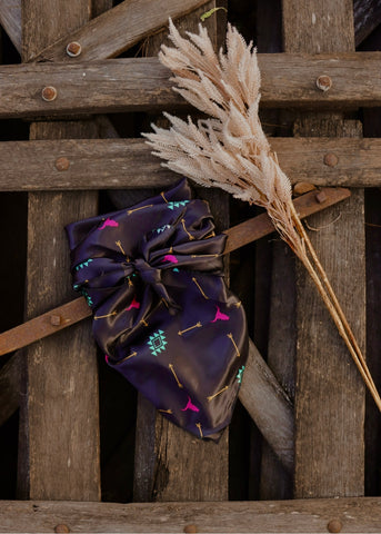 rodeo_western_turquoise_southwestern_arrows_fashion_silk_satin_teal_handmade_handcrafted_concho_scarfslide_slide_wildrag_wild_rag_neck_scarf_tie_necktie_floral_scarves_bucking_bronco_campdraft_barrel_racing_racer_linen_cutting_gingham_paisley_cowgirl_mack_and_co_designs_australia