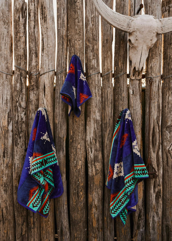 The Dark Desert Highway Towel Set