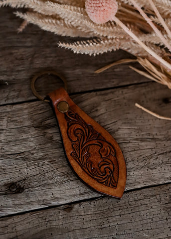 american_darling_tooled_leather_handpainted_keyring_bag_tag_keychain_western_mack_and_co_designs_australia