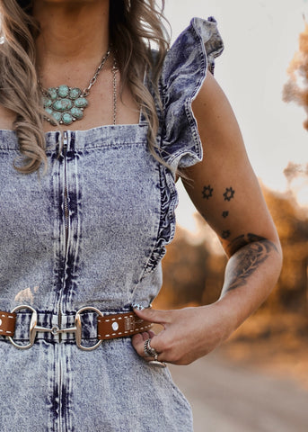 The Horse Bit Belt in Chestnut