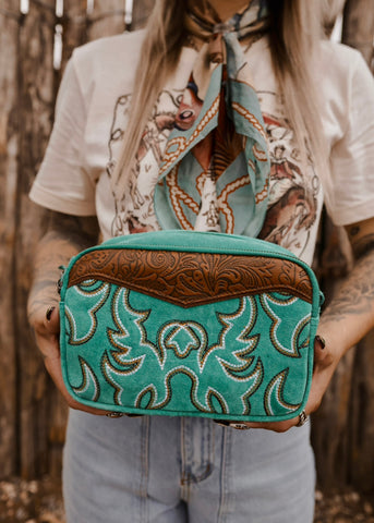 The Amarillo Nights Crossbody Bag in Turquoise
