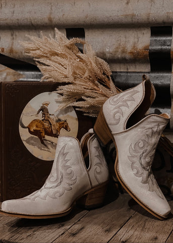 Shania Leather Boots