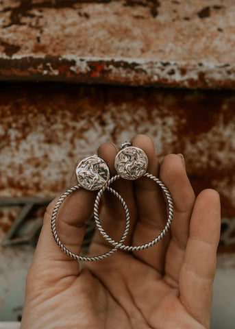 dd_desert_drifter_bucking_bronc_hinge_hoops_dangle_stud_earrings_925_western_jewellery_jewelry_sterling_silver_silversmith_twist_wire_rope_mack_and_co_designs_australia_handcrafted_in_australian_made
