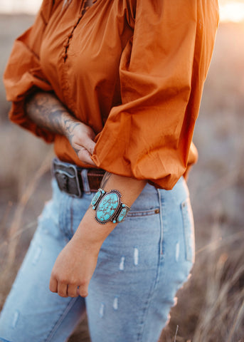 western_statement_natural_turquoise_stone_cuff_bracelet_womens_cowgirl_mack_and_co_designs_australia