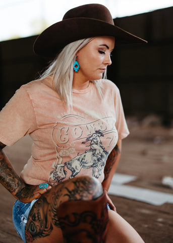 coral_stonewash_cowboys_wild_west_western_usa_american_stars_rodeo_cowboy_bucking_bronco_cowgirl_western_punchy_graphic_tee_tshirt_t-shirt_mack_and_co_designs_australia