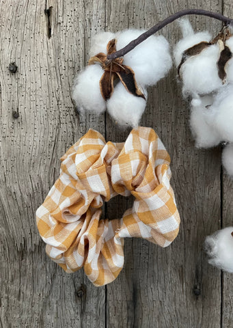 linen_scrunchie_mack_and_co_designs