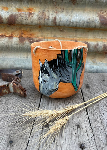 handpainted_pot_plant_planter_western_rustic_home_decor_farmhouse_ranchy_punchy_ranch_house_cactus_cow_skull_flower_desert_horse_cowpony_mack_and_co_designs_australia