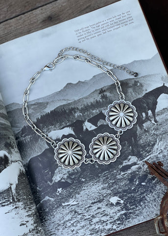 western_necklace_jewellery_jewelery_silver_concho_mack_and_co_designs_australia