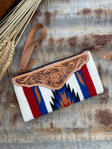 alice_saddle_blanket_clutch_tan_leather_mack_and_co_designs